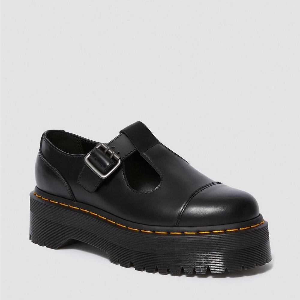 Dr. Martens 💛NWT💛